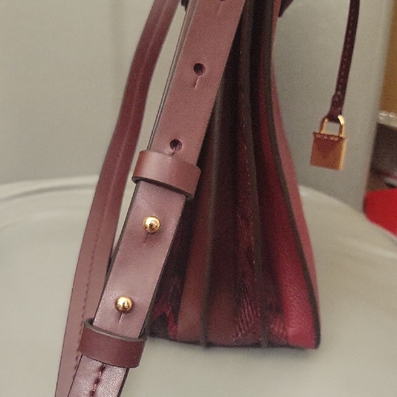 Michael Kors Mercer Accordion